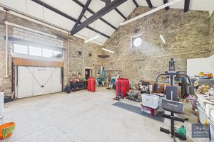 Photo 27- click for photo gallery